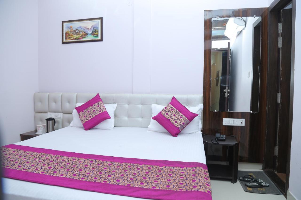 Hotel Golden Dreams Amritsar Exterior photo
