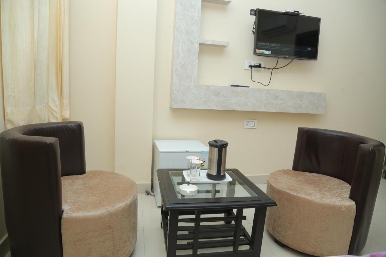 Hotel Golden Dreams Amritsar Exterior photo