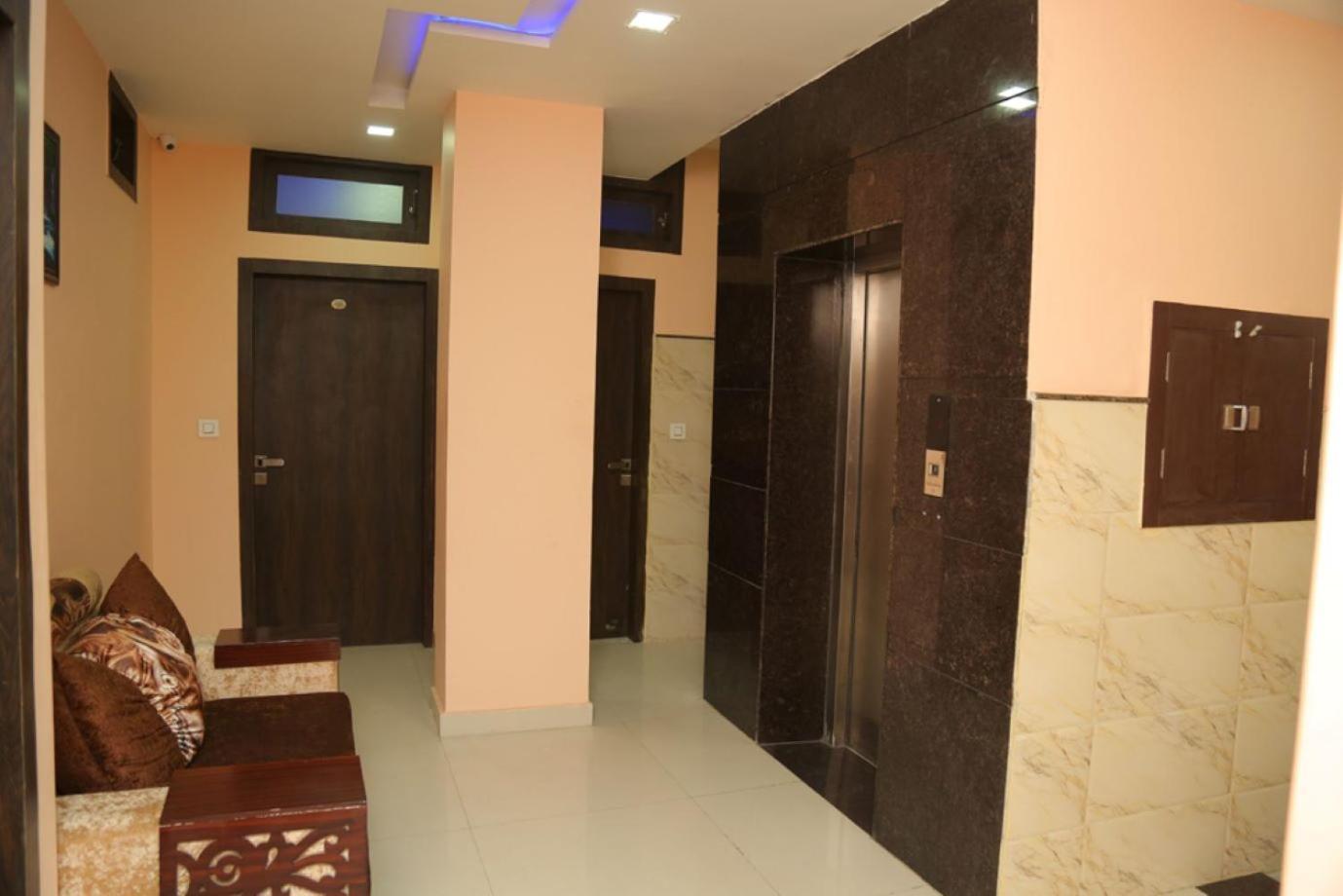 Hotel Golden Dreams Amritsar Exterior photo