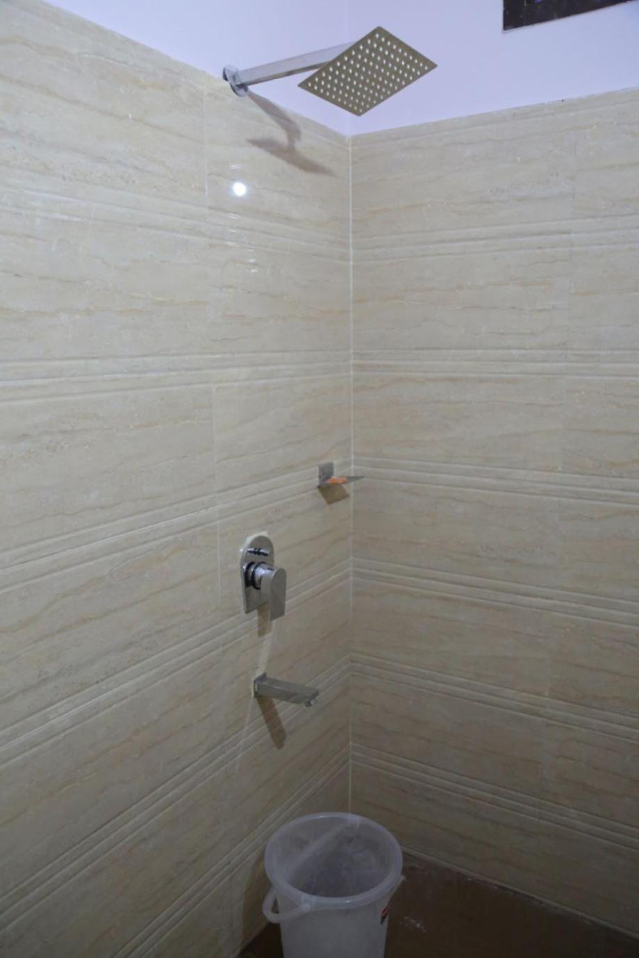 Hotel Golden Dreams Amritsar Exterior photo